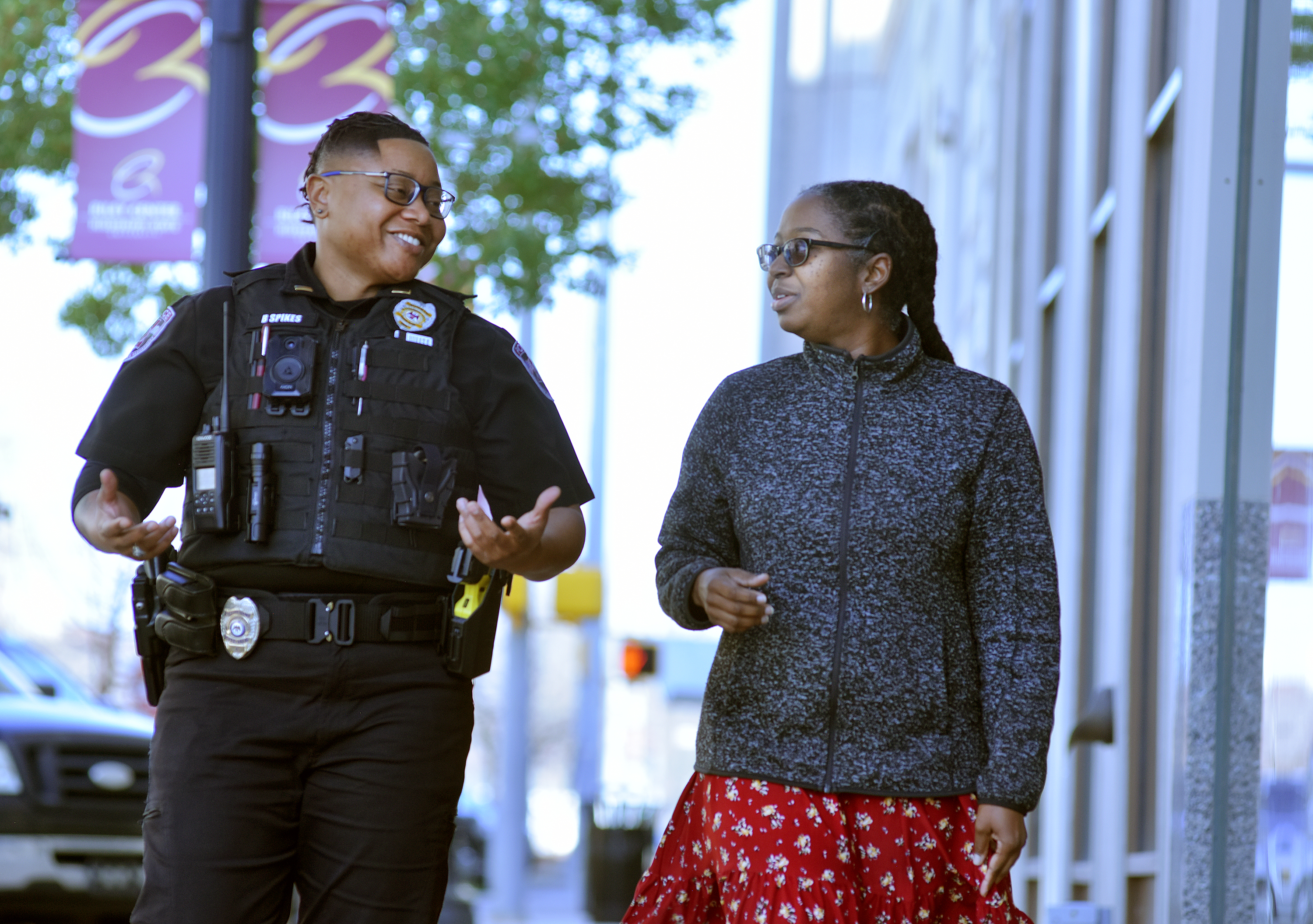 Lt. Breonne Spikes talks with Natasha Major, a student of MSU-Meridian’s Master of Physician Assistant Studies program in downtown Meridian. As the campus evolves in the downtown area, MSU-Meridian police are taking a proactive approach to student safety with the recently begun “Don’t Walk Alone” program.