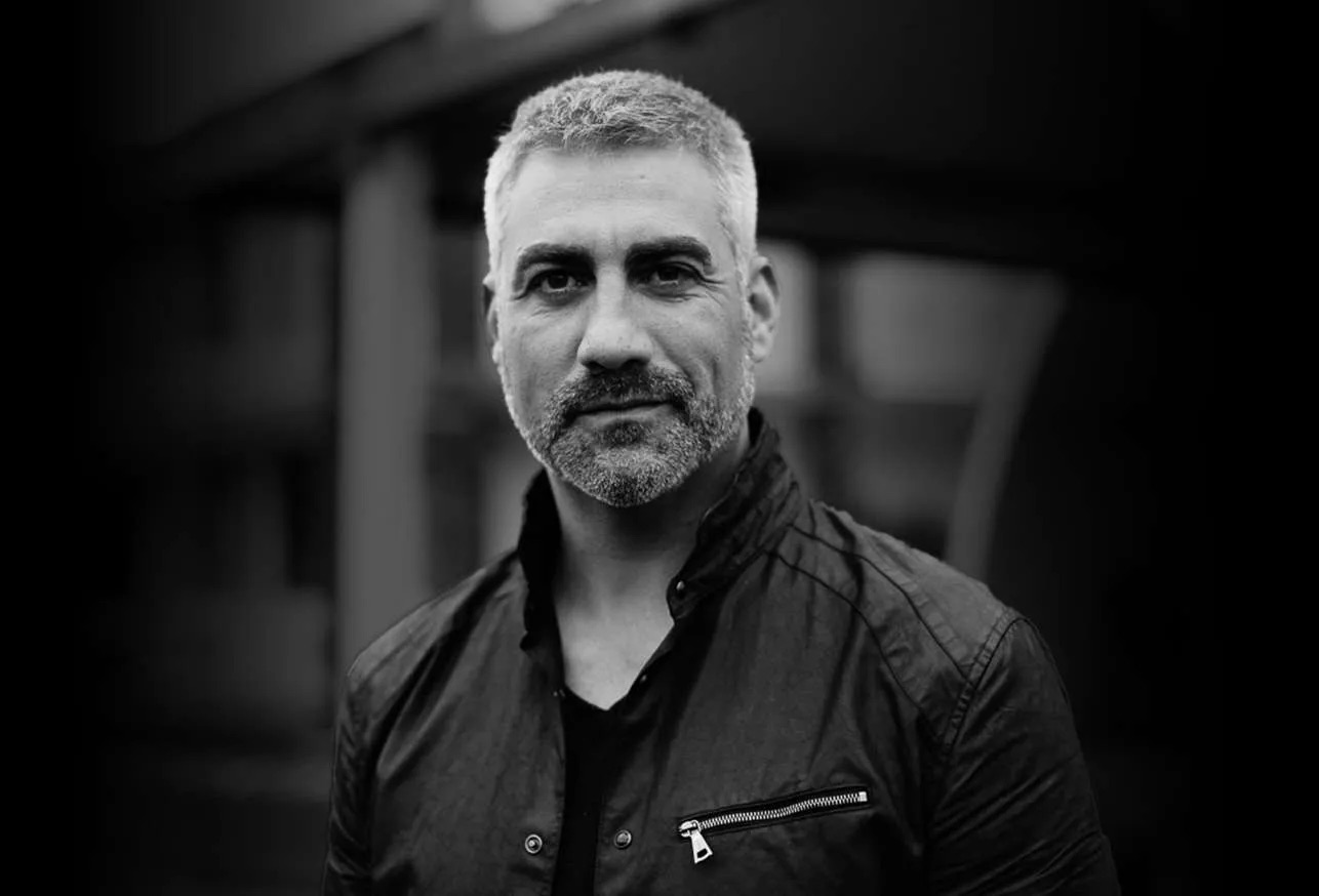 Black and white portrait of Taylor Hicks