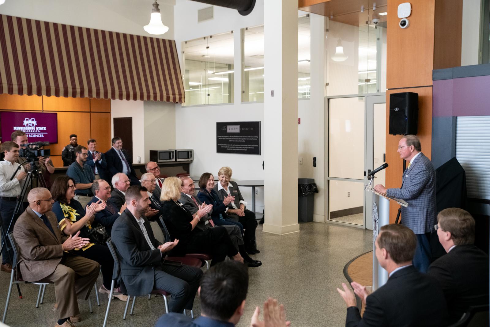 Dr. Keenum speaking to audience at simulation ribbon cutting